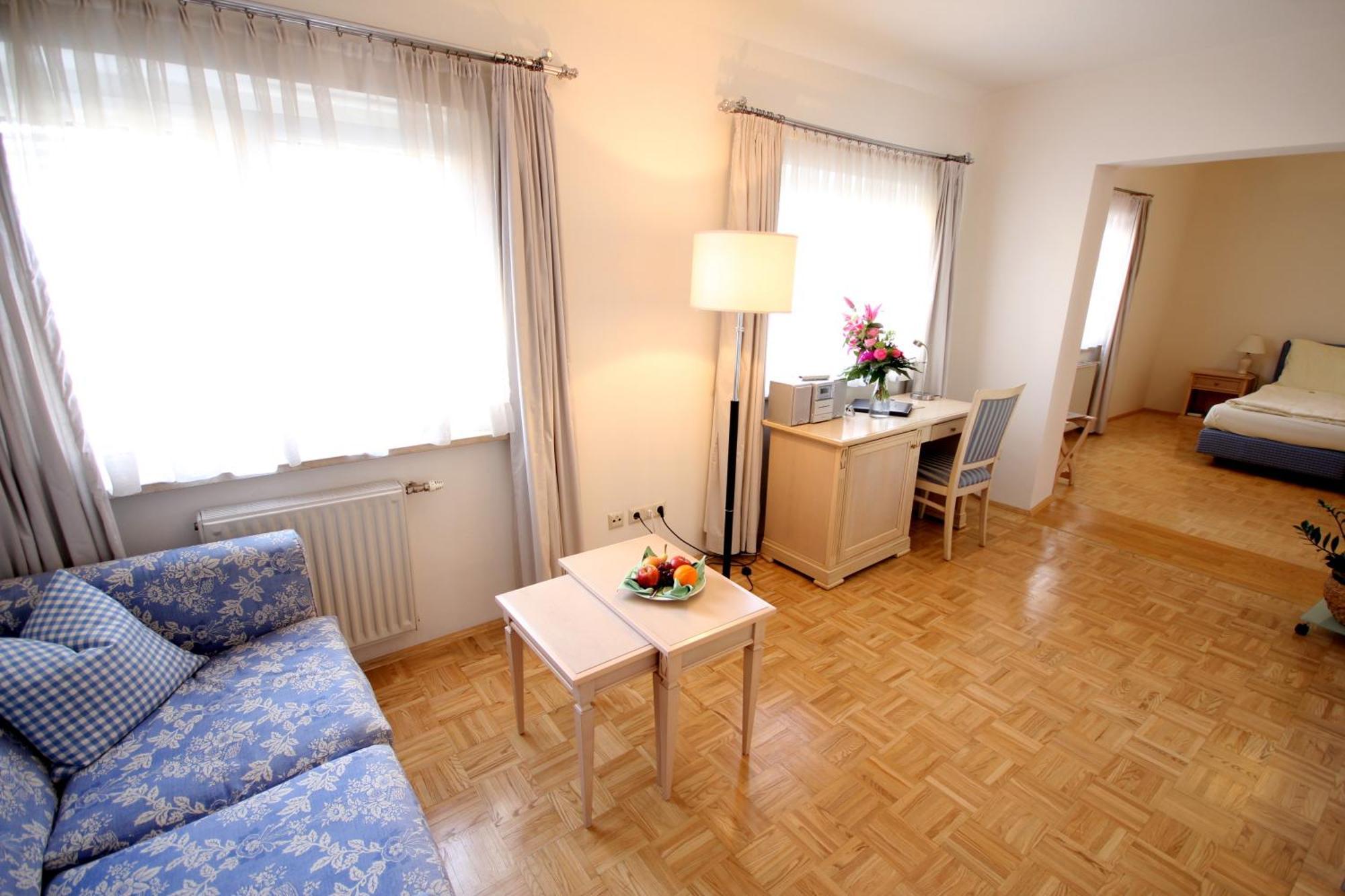 Carinthia Stadthotel Klagenfurt am Woerthersee Exterior foto