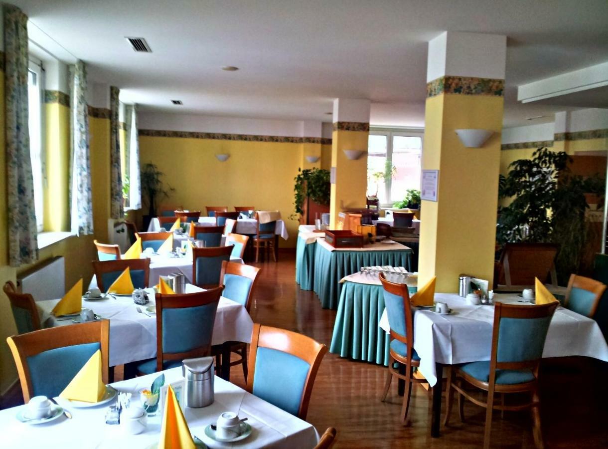 Carinthia Stadthotel Klagenfurt am Woerthersee Exterior foto